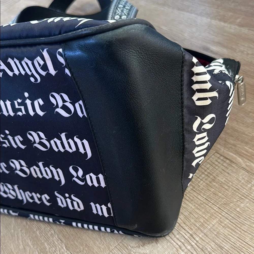 First Edition. Gwen Stefani L.A.M.B. for LeSportsac duffle - Picture 6 of 9